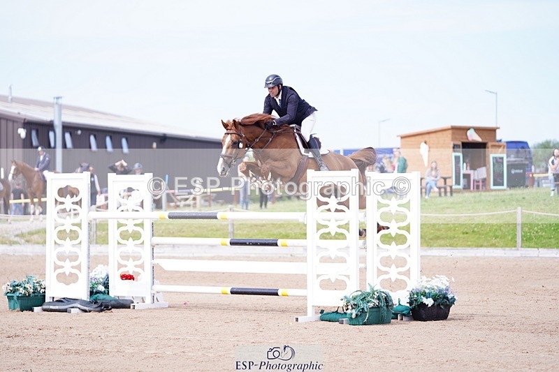 240803A-150122-08762 - Cls 32 National 1.30m Open