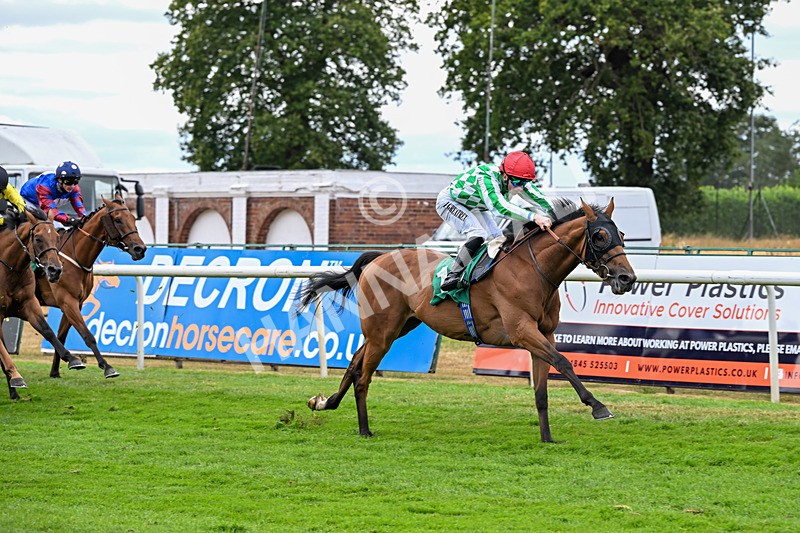 070826-Race 5-Master Vintner-1991 - Race 5 16.10pm William Hill, Market Place, Thirsk Handicap