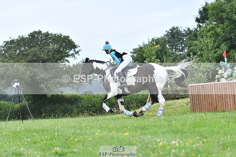 240803-122149-03564 - 068-Kelly_Knockaert-PIPER_II