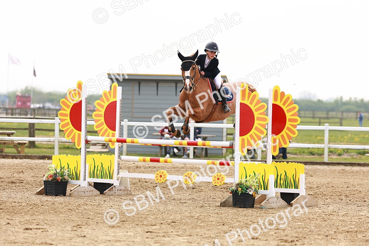  - Class 18 - Senior Newcomers - 1.10m