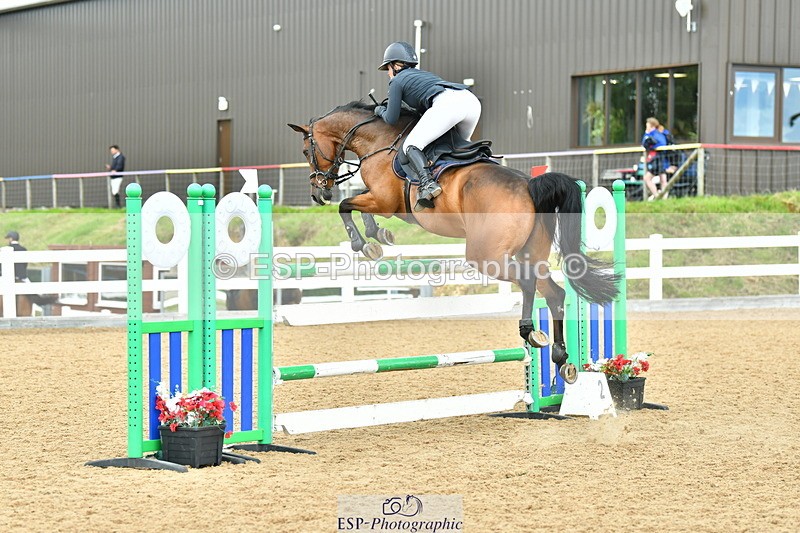 230721A-142953-06934 - Cls 22, 1 Star Gold 1.30m