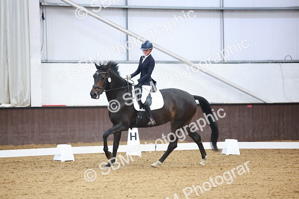 0B8A9209 - Class 6 - Novice 3