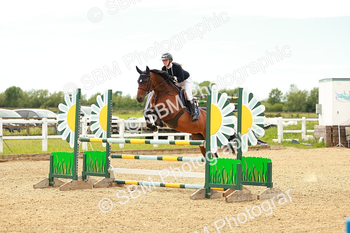 SBM_002112 - Class 4 - Senior Newcomers - 1.10m