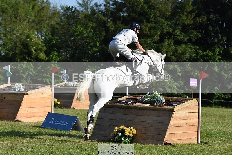 230527-175000-14239 - 163-UVERA_Z-Harry_Meade-XC