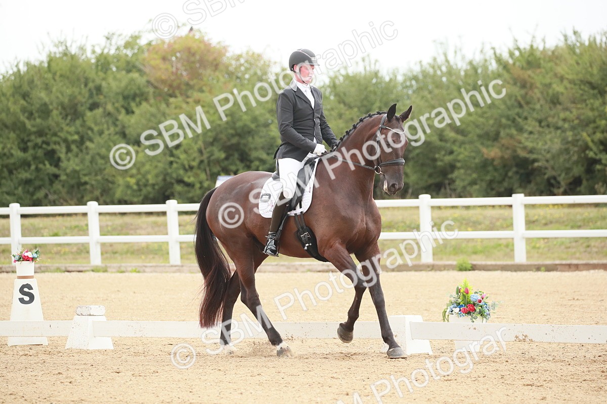 SBM_005257 - Class 4 - Medium 6 - 14.40-15.28