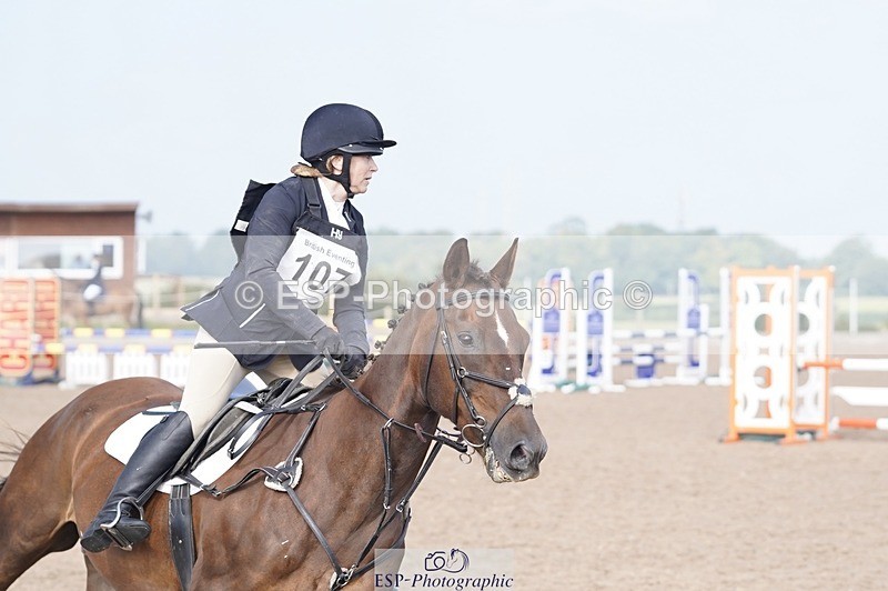 240831A-101458-00209 - 107-Emma.Saunders-HOSHI