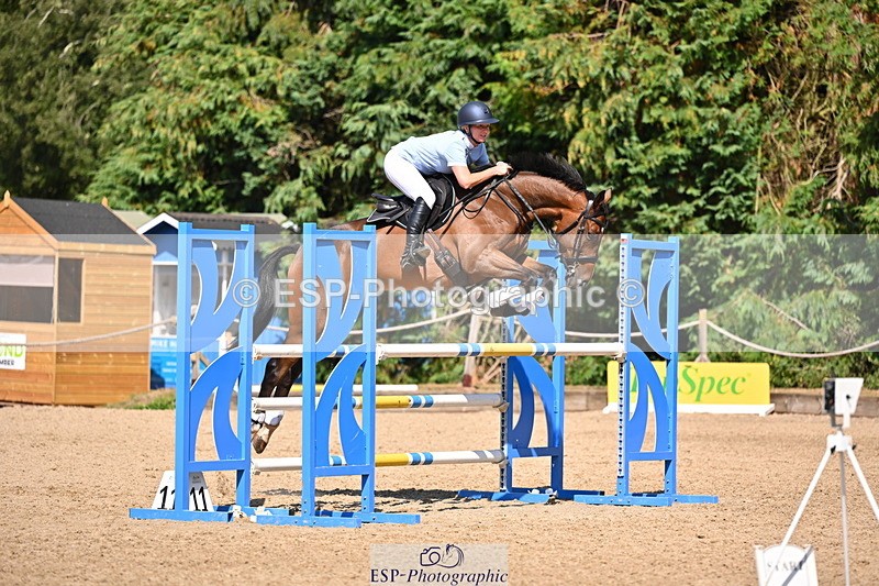 250817A-145108-04704 - Cls 21 Snr Newcomers