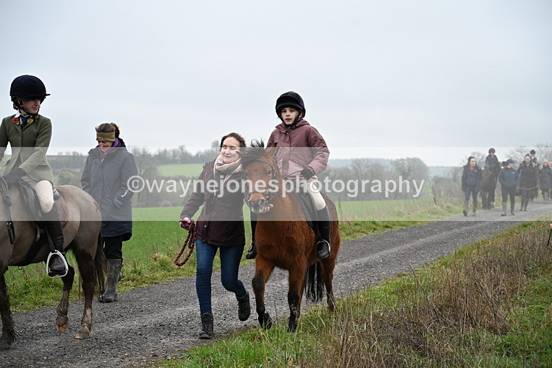 WJ7_9782 - Walk out..