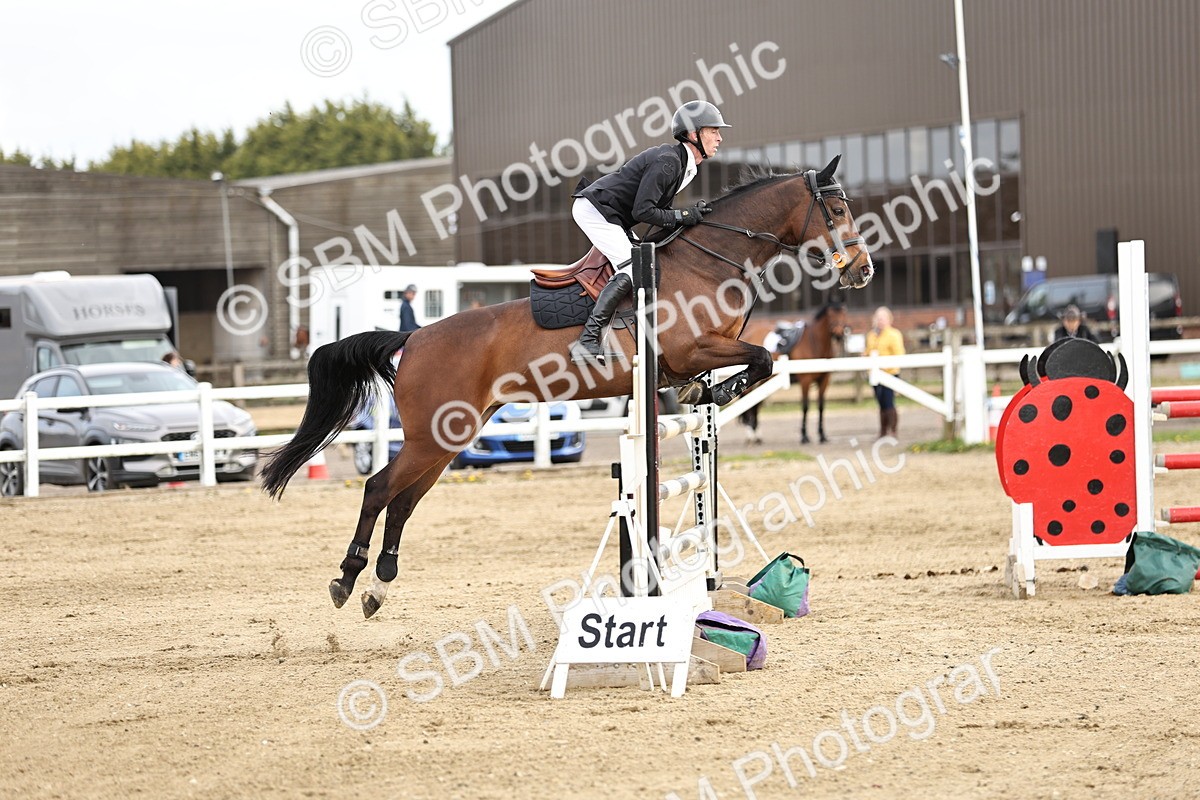 SBM_001542 - Class 5 -Senior Foxhunter - 1.20m
