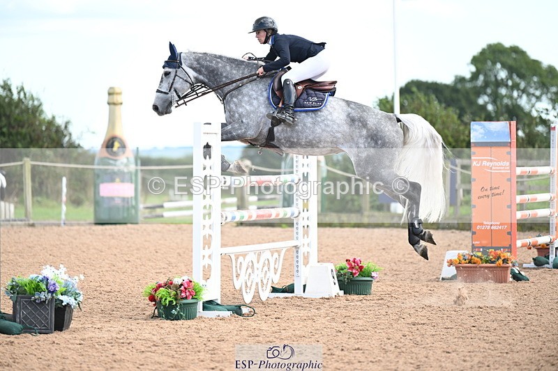 240913A-144341-04900 - Cls 17 National 1.30m Open