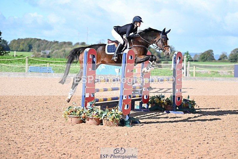 231014A-114301-04466 - Cls 18 Newcomers & 1.10m Open