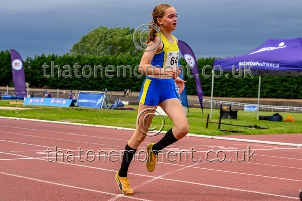 CEM26-914443 - Track Female Set Two