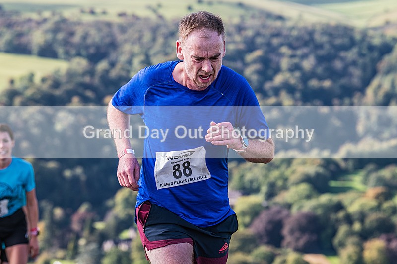 Ilam-213 - Ilam Three Peaks Fell Race (Limestone Series) Sunday 28th September 2025