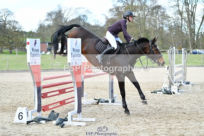 240324-123724-02606 - Cls 9 Snr 1.05m Open