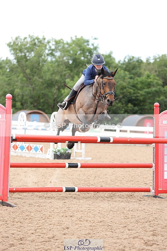 240630A-164428-15330 - Cls 33 Foxhunter and 1.10m Open