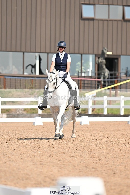 250816-124405-04550 - 061-Lyn.MillerRunnymead.Diamond