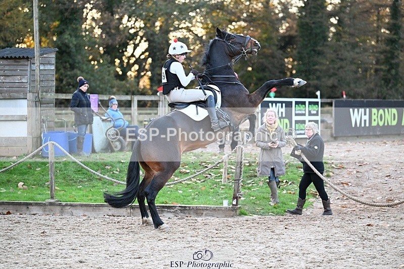 241117-155848-04952 - Cls 4 100-105cm