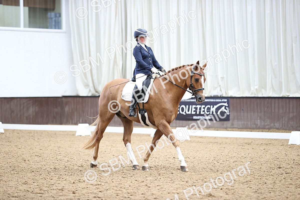 SBM_002390 - Novice 4 - 13.38-14.30