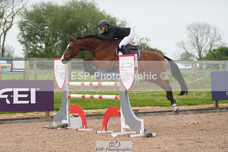 260508-092452-04603 - Cls 12 Snr Foxhunter