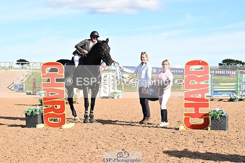 261004-150259-05677 - Saddle Presentation