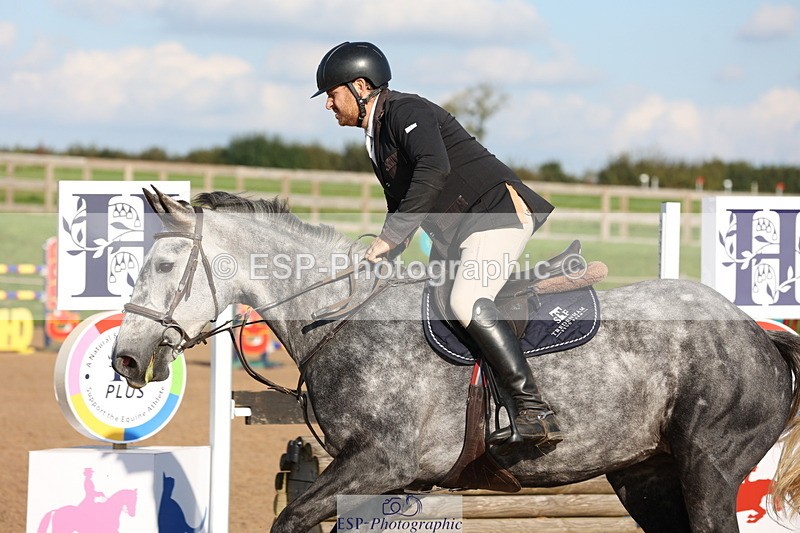 230915A-163010-03195 - Cls 6 Snr 1.05m Derby