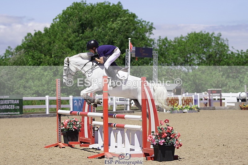 230624A-131246-01532 - Cls 24 Pony Discovery & 90cm Open