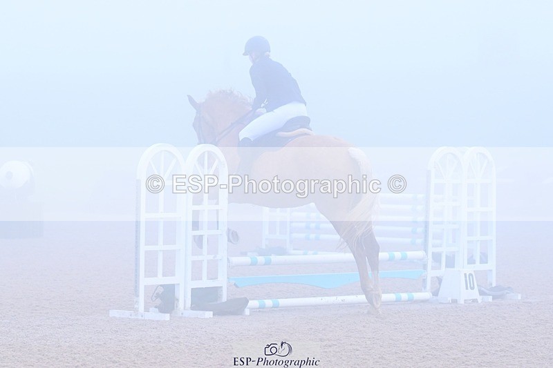 251115-093439-00322 - Cls 19 Clear Round 40cm