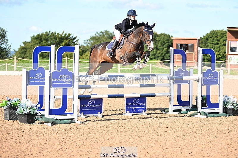 240913A-102322-03475 - Cls 13 Snr 1.05m & 1.10m Open