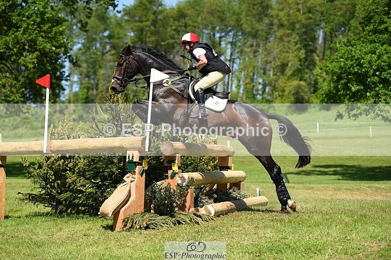 230527-142438-09779 - 326-GULLITH-Emily_Lochore-XC