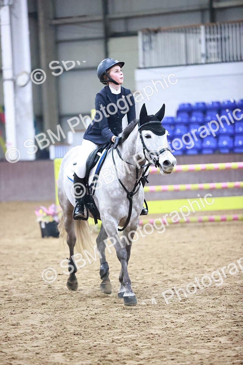 SBM_003010 - Class 13 - Blue Chip Pony Newcomers 1.00m