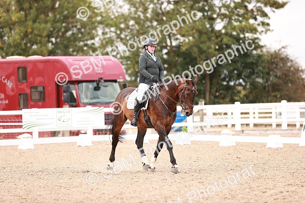 SBM_06377 - Class 37 - Novice 5