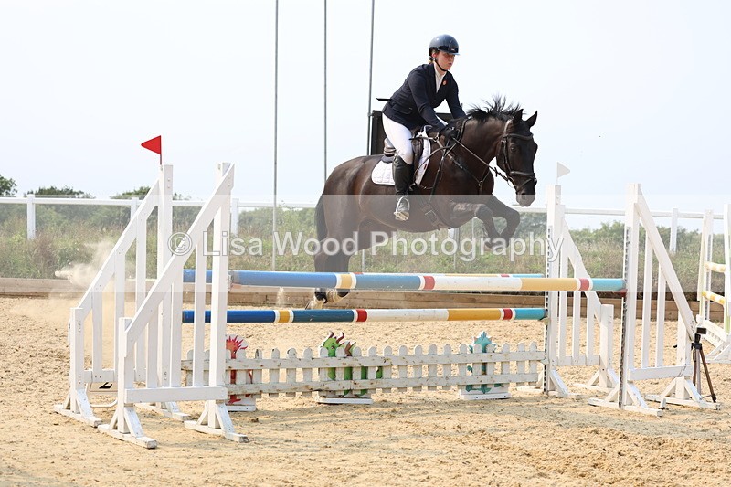 3E7A2655 - Class 9: Senior 1.15m Open