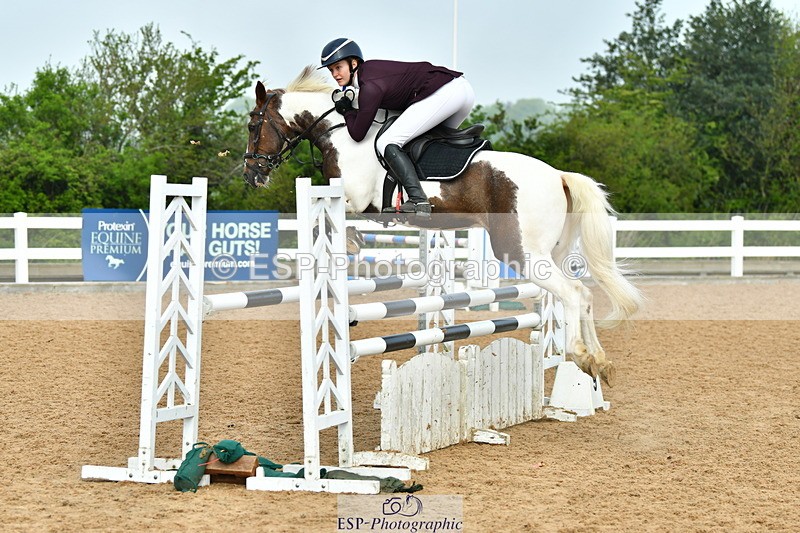230514A-102820-02257 - Cls 22 Pony Discovery & 90cm Open