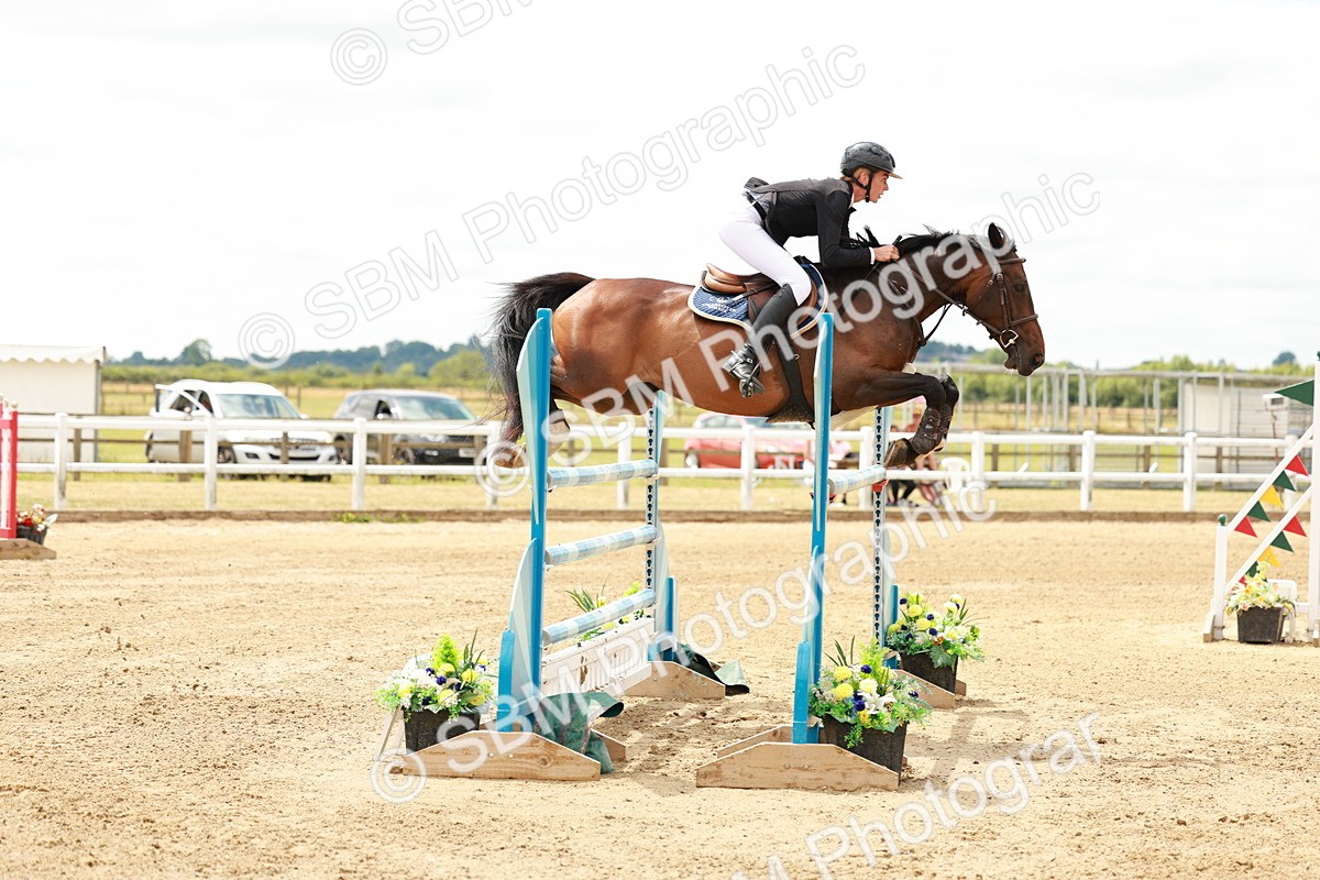 SBM_018442 - Class 21 - Senior Newcomers Championship 2d Rd