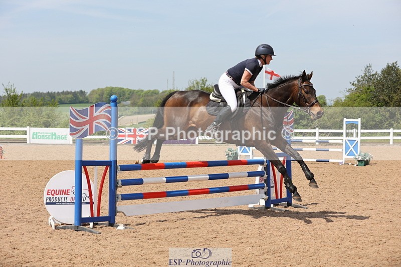 240510A-120734-06305 - Cls 15 85cm National Am Quali