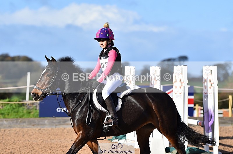 231105A-104730-00426 - 70cm