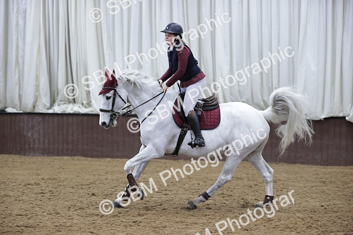 SBM_000875 - Class 3 - Nupafeed Supplements Senior Discovery/ 1m Open