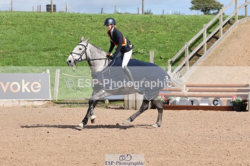 250911-145620-02581 - Cls 5 Chard Snr 90cm Speed Derby