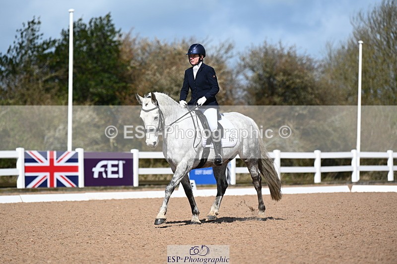 240323A-112720-02615 - DR Novice 24