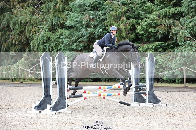 250829A-090300-00126 - Cls 6 85cm Amateur Quali