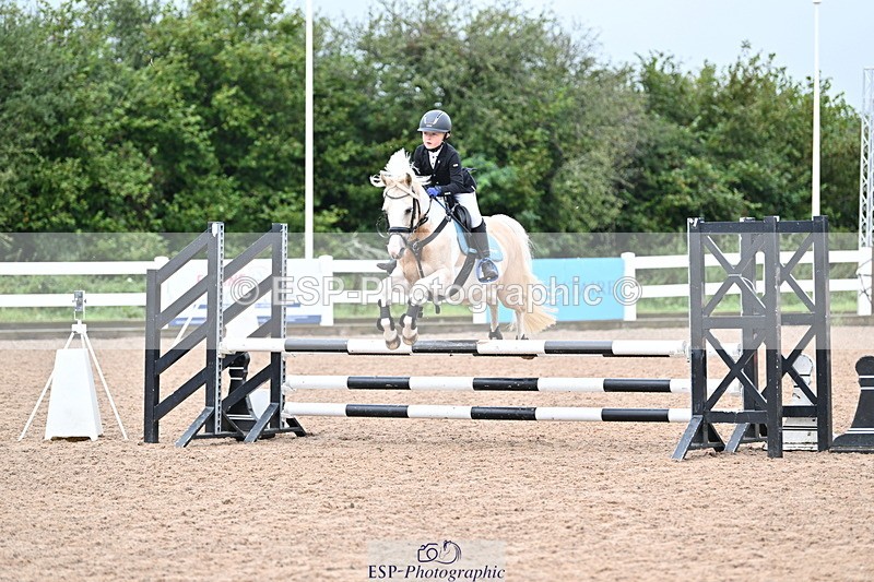 240908A-112646-03360 - Cls 18 A&B Pony Brit Nov & 80 Opern