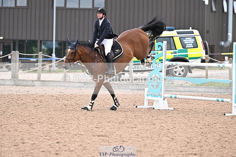 240828A-171037-01449 - Cls 6 National 1.30m and 1.40m