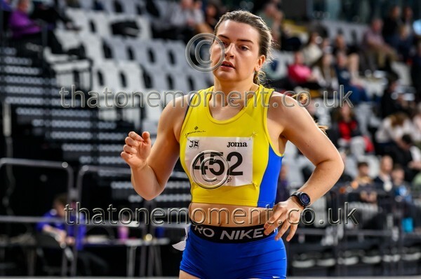 SeniorInd25-918289 - Track Female Set One