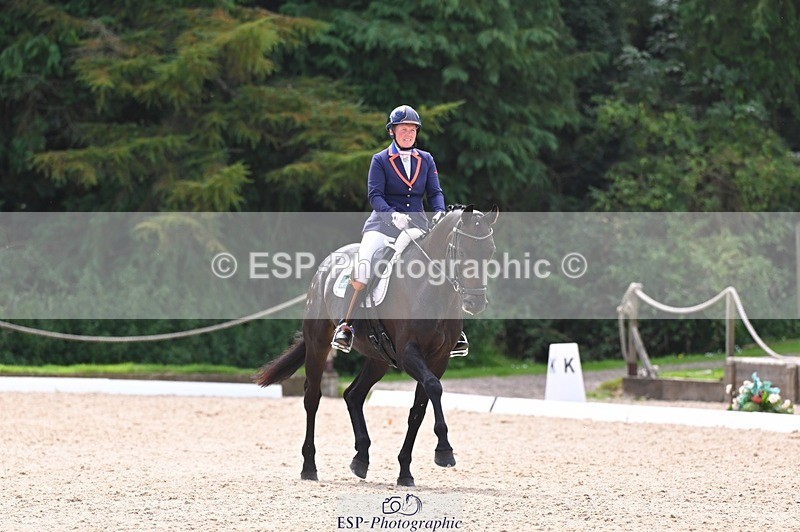 240809-132740-01520 - 142-Tyler.Bradshaw-J'adore