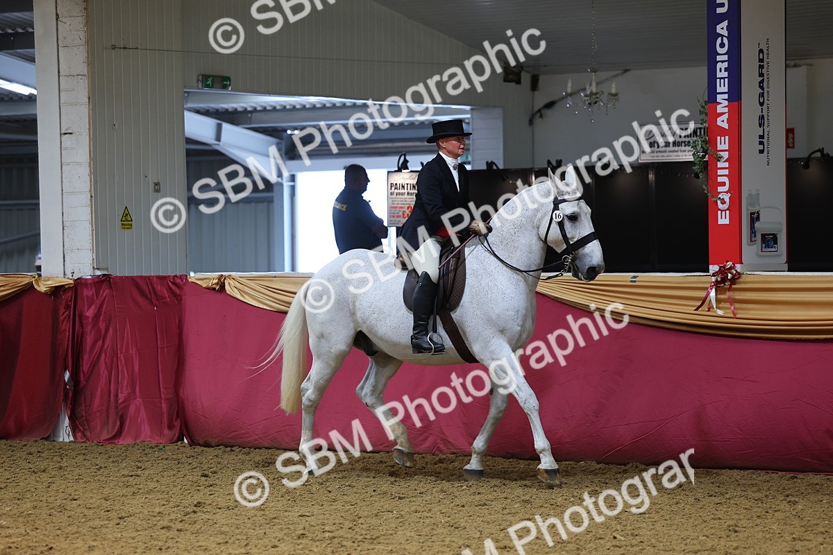 SBM_24335 - Class 906 - Supreme Final - Ridden Pre Vet
