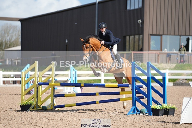 250329-104332-03699 - Cls 20 British Novice and 90cm