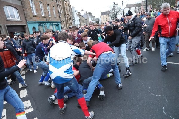 AA075762 - Christmas Boys Ba'