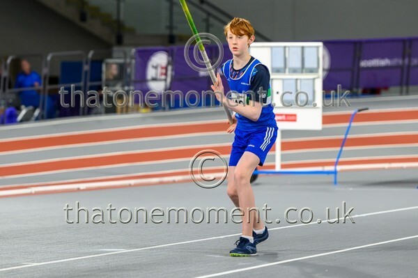 AgeInd25SAT-918107 - Field Male