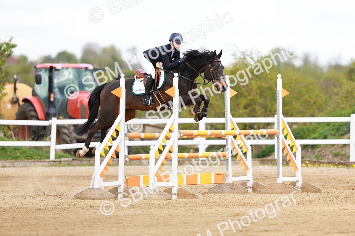 SBM_001928 - Class 4 - Senior Newcomers - 1.10m