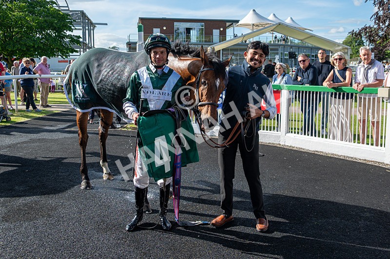 310526-Race 5-Fandom-9185 - Race 5 17.45pm Sky Bet Price Boosts Handicap